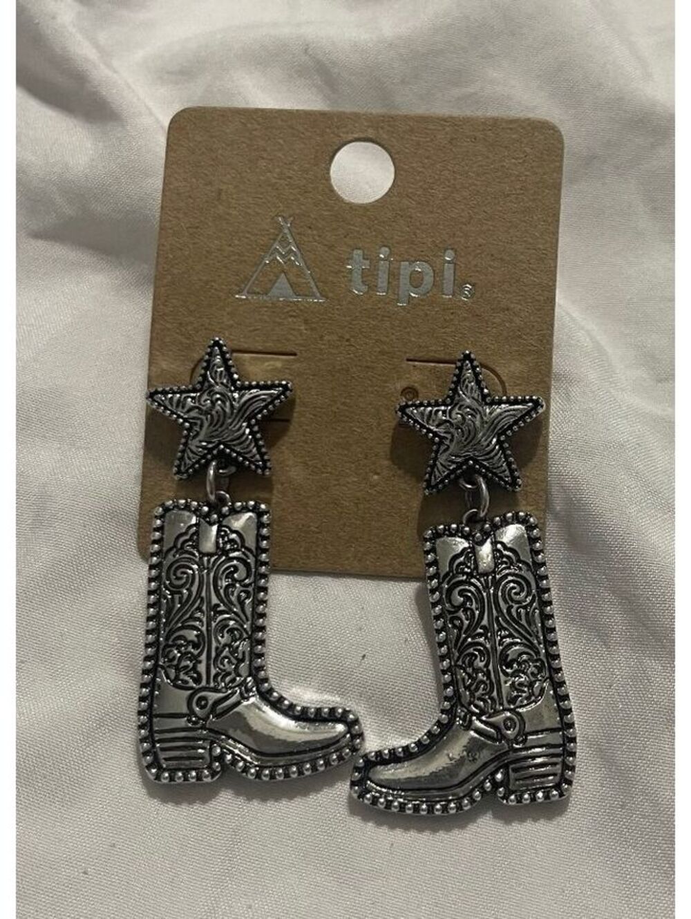 Tipi Silver Tone Engraved Star Cowboy Boot Western Dangle Earrings